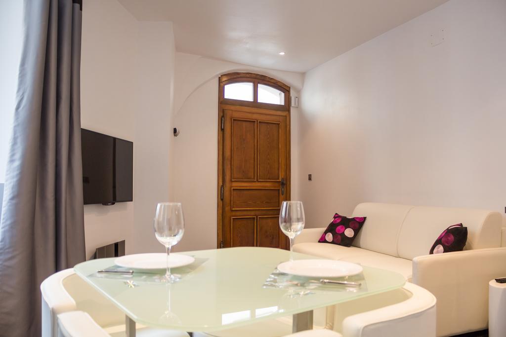 My Sweet Homes - Appartements Avec Spa Colmar Habitación foto