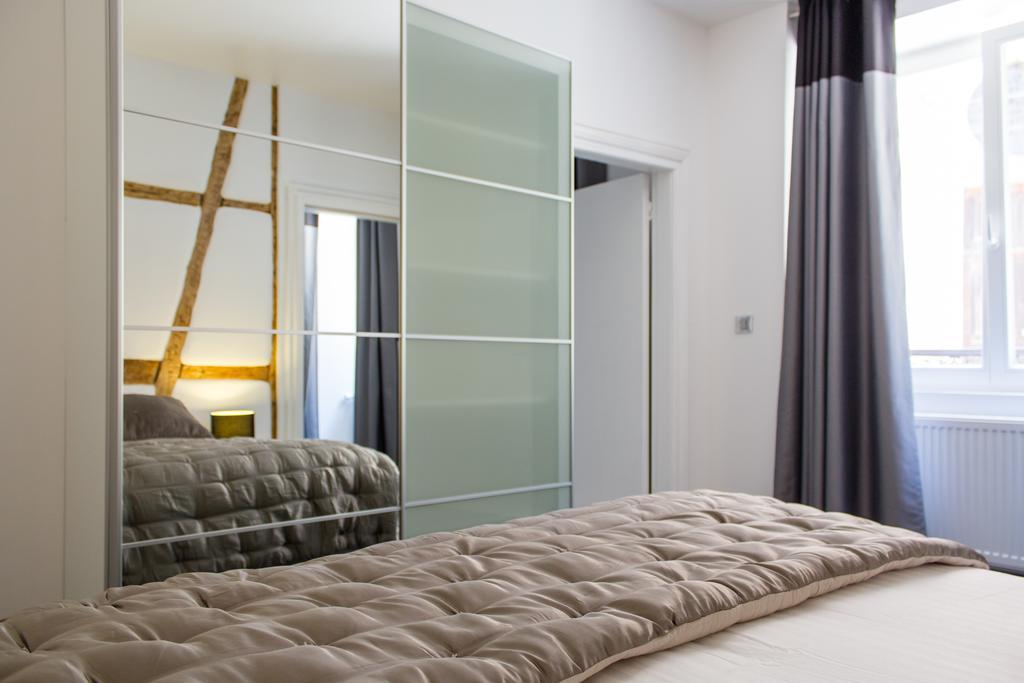 My Sweet Homes - Appartements Avec Spa Colmar Habitación foto